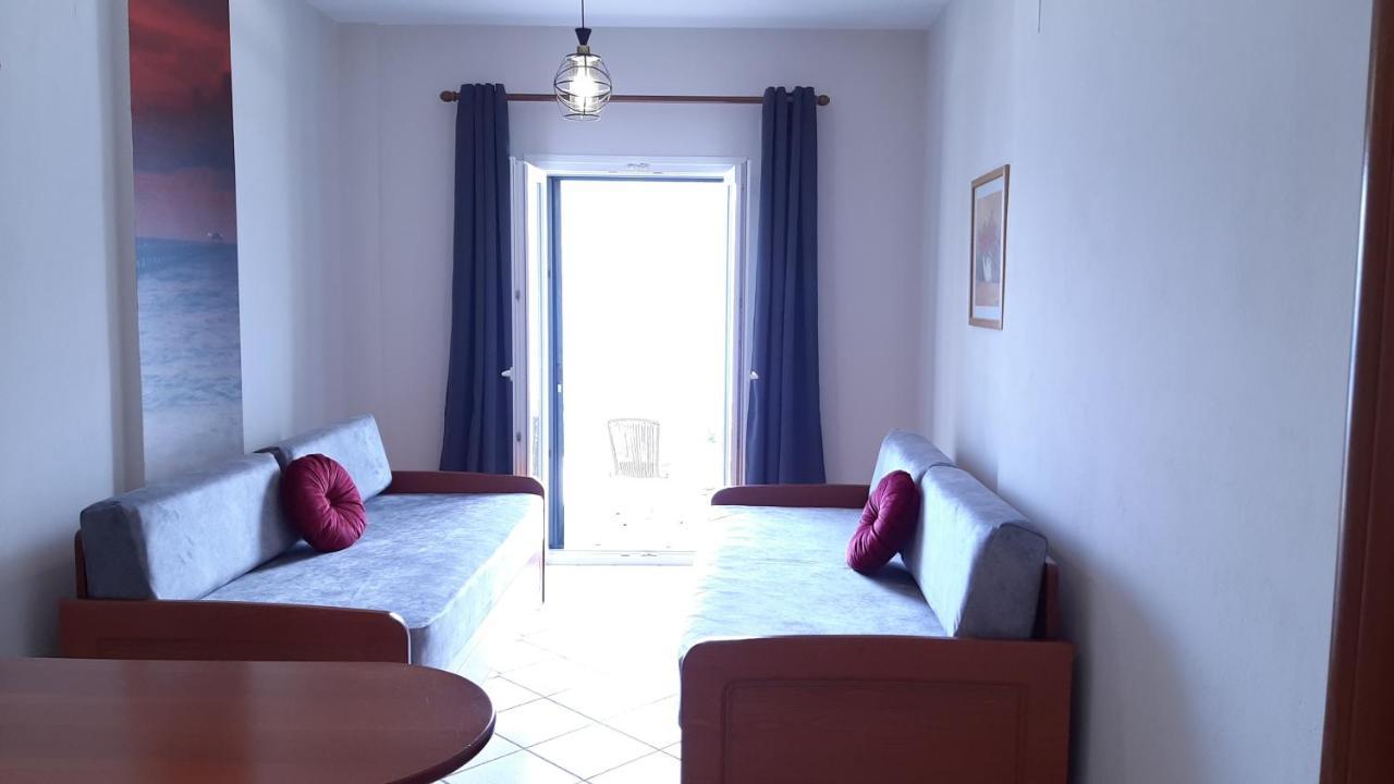 Blue Bay Apartments Sívota المظهر الخارجي الصورة