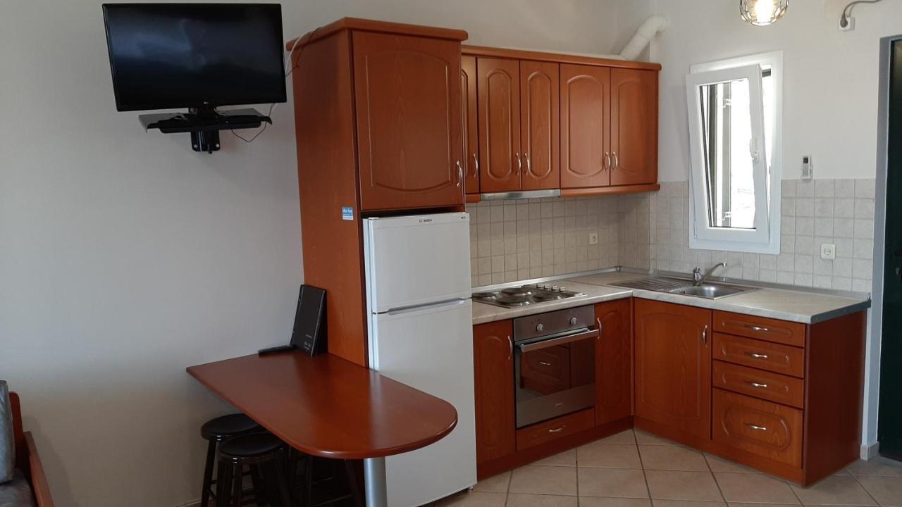 Blue Bay Apartments Sívota المظهر الخارجي الصورة